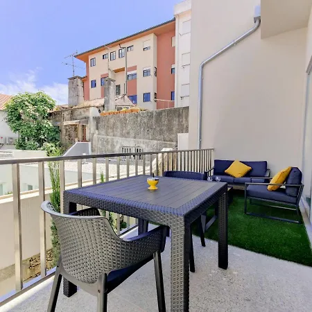 Coutinho Apartment - Modern Ap In The City Centre With Balcony Viana do Castelo Zewnętrze zdjęcie
