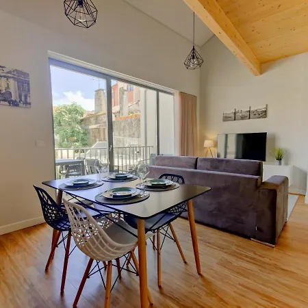 Coutinho Apartment - Modern Ap In The City Centre With Balcony Viana do Castelo Zewnętrze zdjęcie