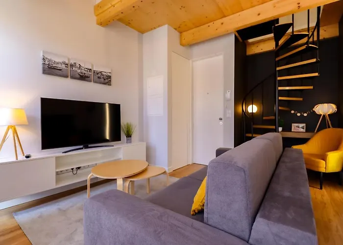 Coutinho Apartment - Modern Ap In The City Centre With Balcony